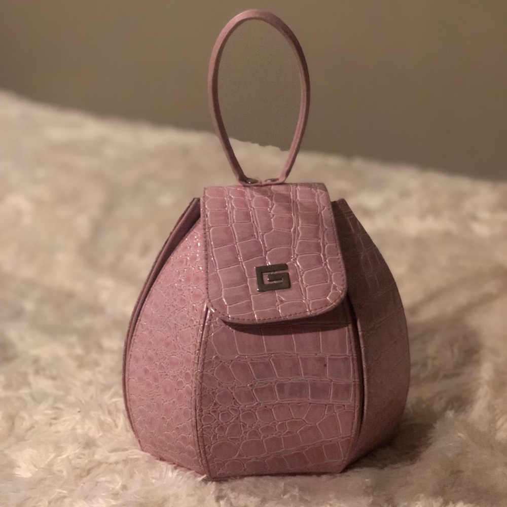 Pink purse
